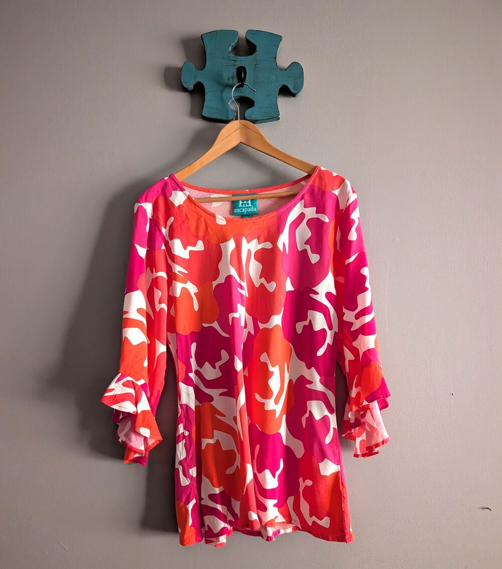 Escapada Pink Orange Floral Bell Sleeve Tunic Blouse XL Rayon Resort Coastal Top